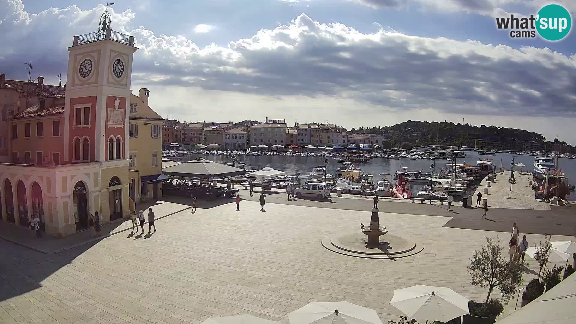 Webcam Rovigno piazza | LIVE cam Piazza centrale Rovigno