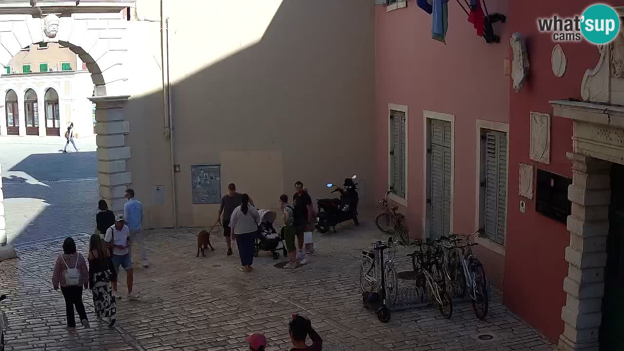 Live webcam Rovigno – Arco di Balbi “Porta della città” – Istria – Croazia