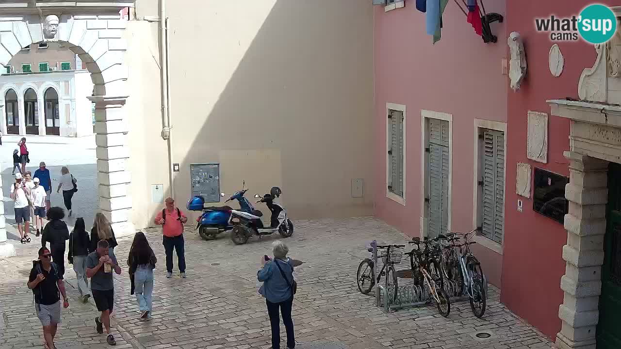 Webcam en direct Rovinj – L’arc de Balbi “Porte de la ville” – Istrie – Croatie