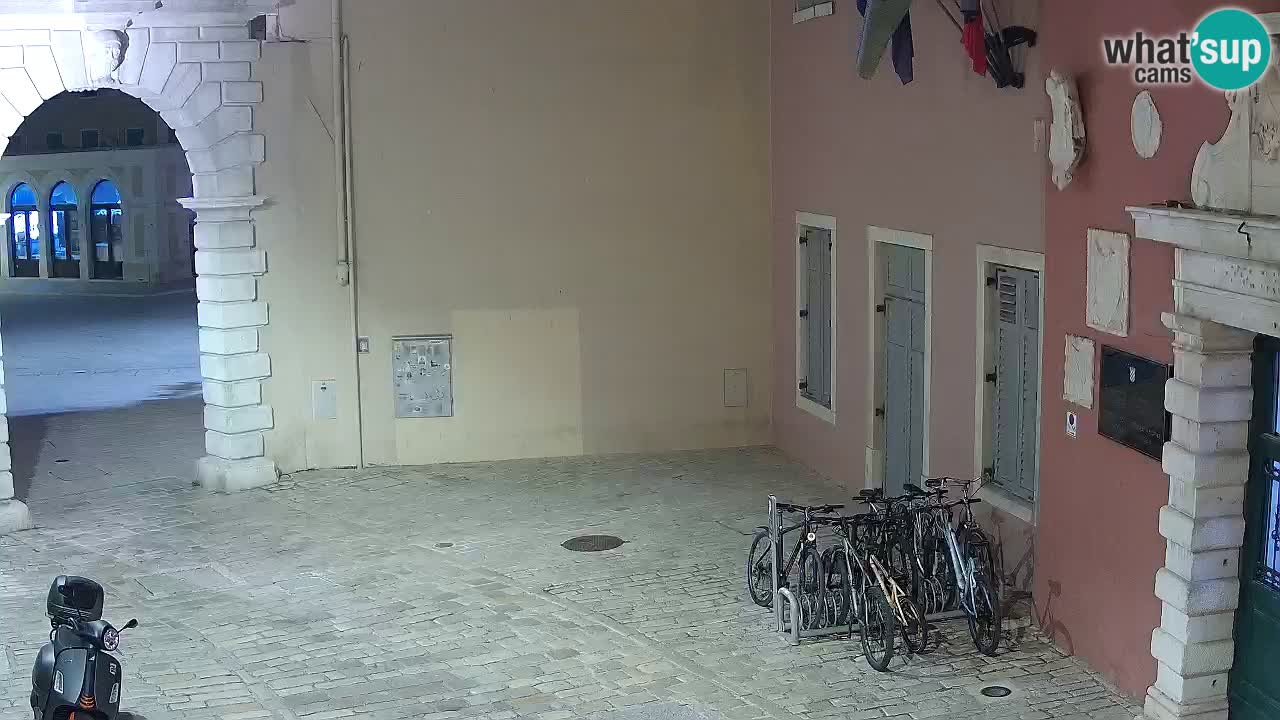 Live webcam Rovinj – Balbi’s bow “City gate” – Istria – Croatia