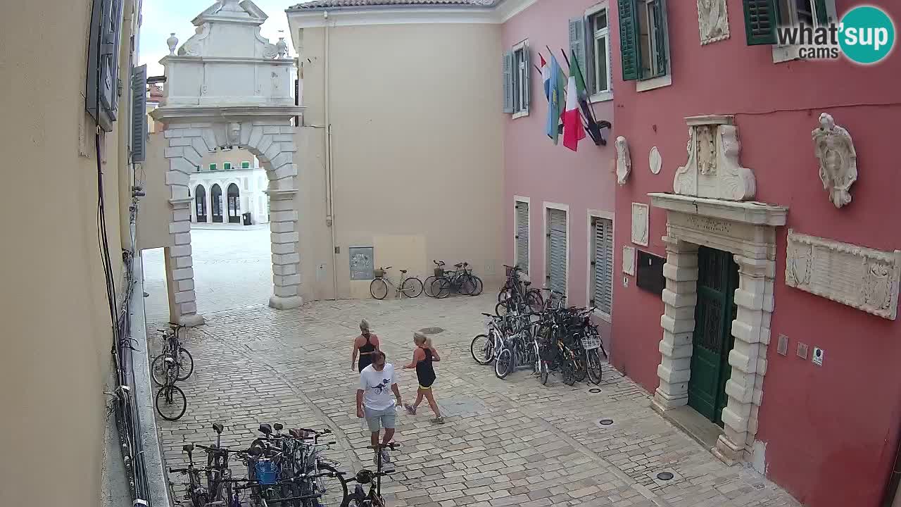 Webcam en direct Rovinj – L’arc de Balbi “Porte de la ville” – Istrie – Croatie