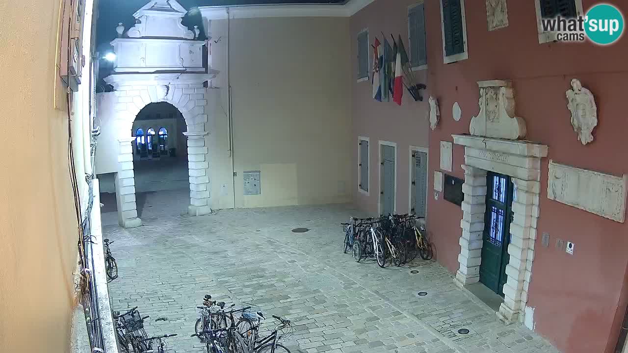 Live webcam Rovigno – Arco di Balbi “Porta della città” – Istria – Croazia