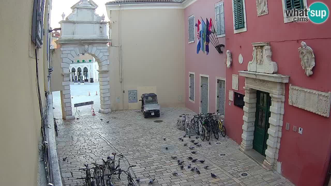 Webcam en direct Rovinj – L’arc de Balbi “Porte de la ville” – Istrie – Croatie