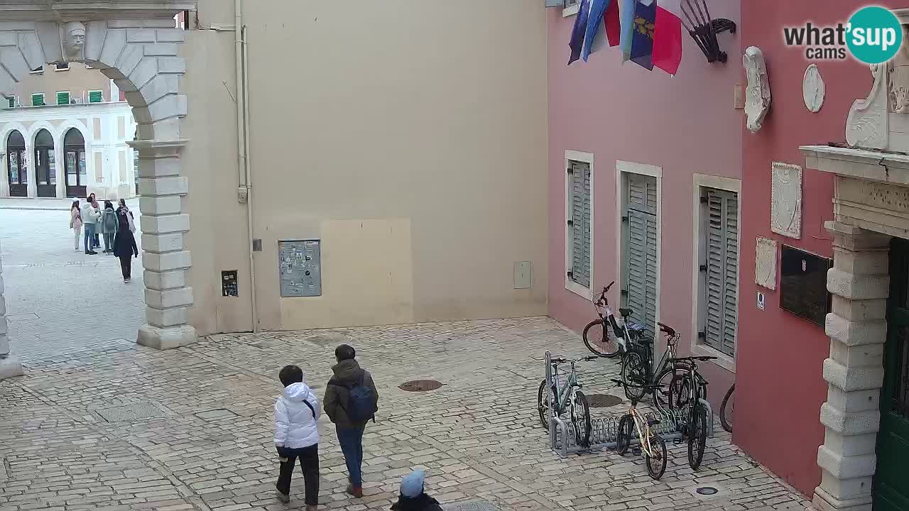 Webcam en vivo Rovinj – “Puerta de la ciudad” Proa de Balbi – Istria – Croacia