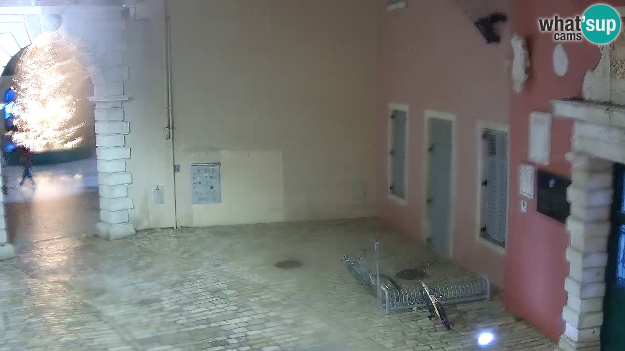 Live webcam Rovinj – Balbijev luk “Gradska vrata” – Istra – Hrvatska