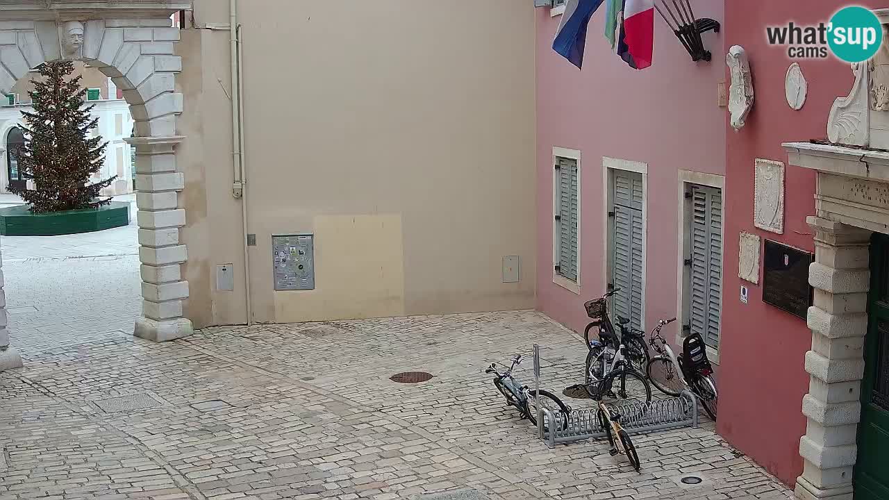 Webcam en direct Rovinj – L’arc de Balbi “Porte de la ville” – Istrie – Croatie