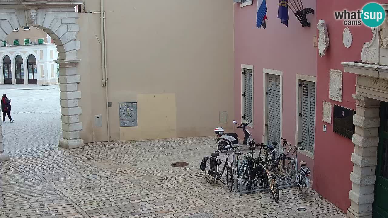 Webcam en direct Rovinj – L’arc de Balbi “Porte de la ville” – Istrie – Croatie