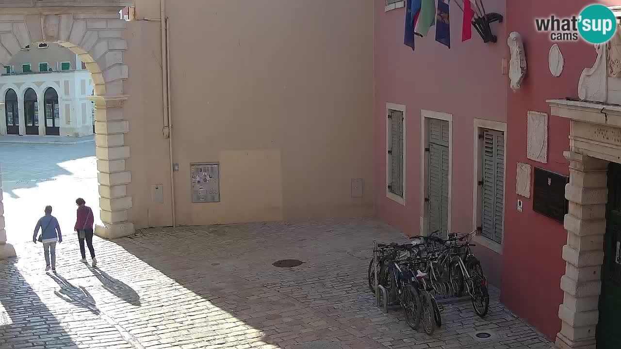 Webcam en direct Rovinj – L’arc de Balbi “Porte de la ville” – Istrie – Croatie