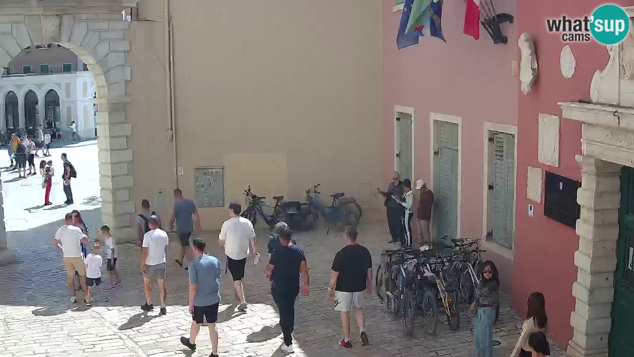 Webcam en direct Rovinj – L’arc de Balbi “Porte de la ville” – Istrie – Croatie