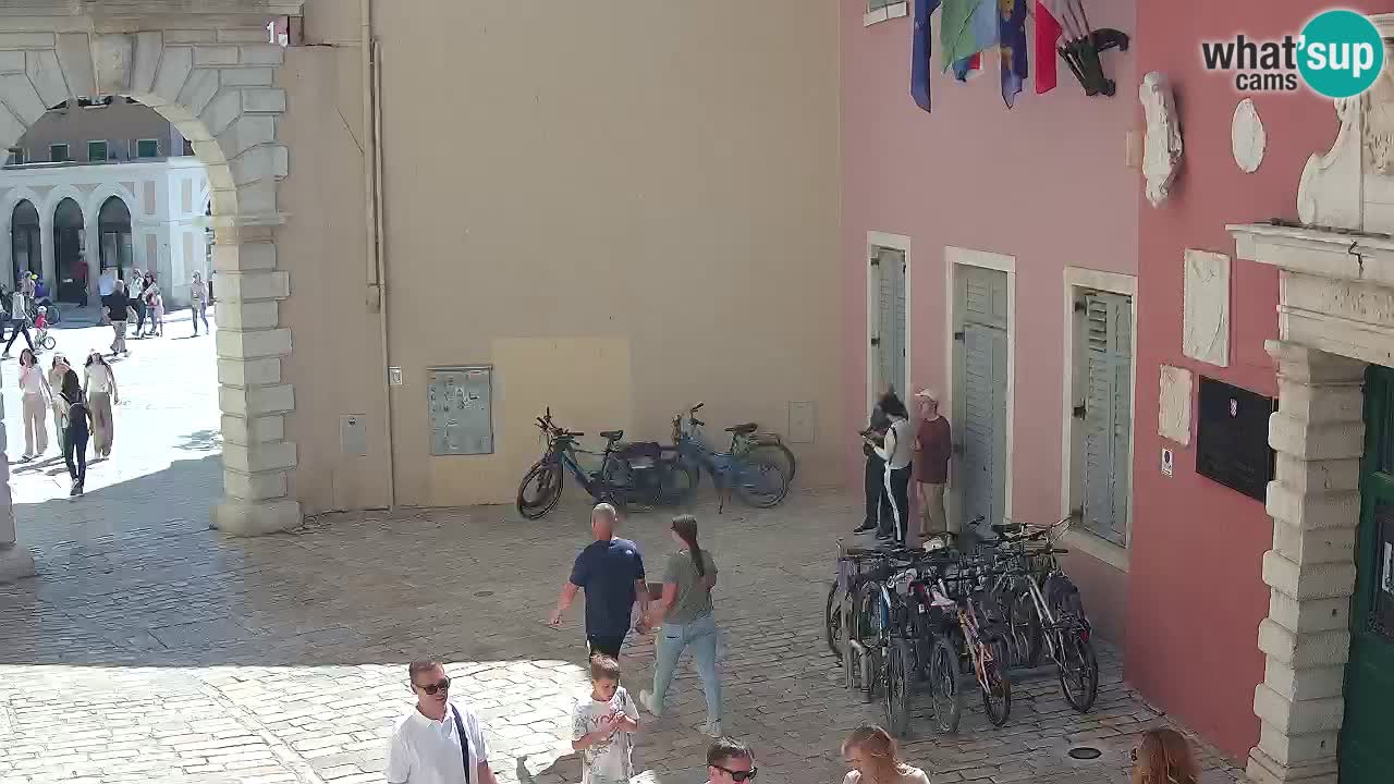 Webcam en vivo Rovinj – “Puerta de la ciudad” Proa de Balbi – Istria – Croacia