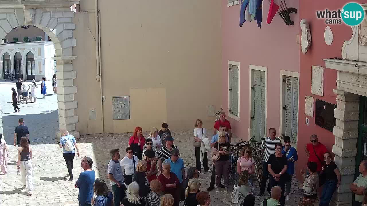 Live Rovigno webcam – Arco di Balbi “Porta della città” – Istria
