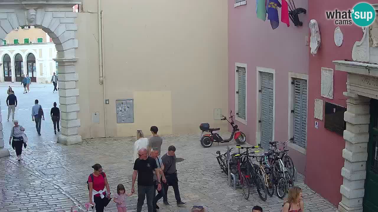Webcam en vivo Rovinj – “Puerta de la ciudad” Proa de Balbi – Istria – Croacia