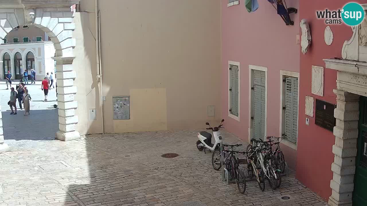 Webcam en direct Rovinj – L’arc de Balbi “Porte de la ville” – Istrie – Croatie