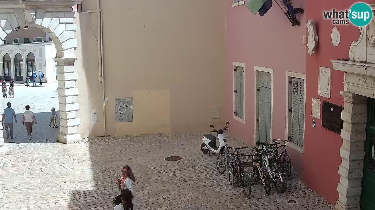 Webcam en direct Rovinj – L’arc de Balbi “Porte de la ville” – Istrie – Croatie