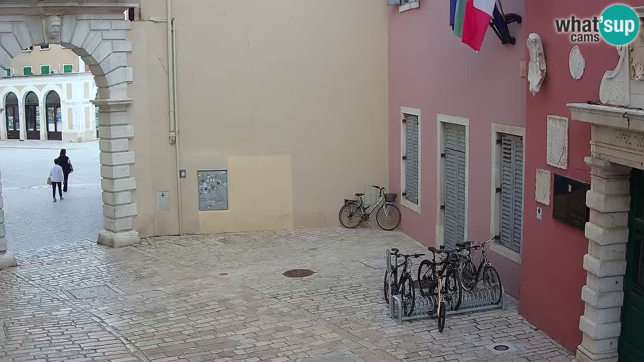 Webcam en direct Rovinj – L’arc de Balbi “Porte de la ville” – Istrie – Croatie