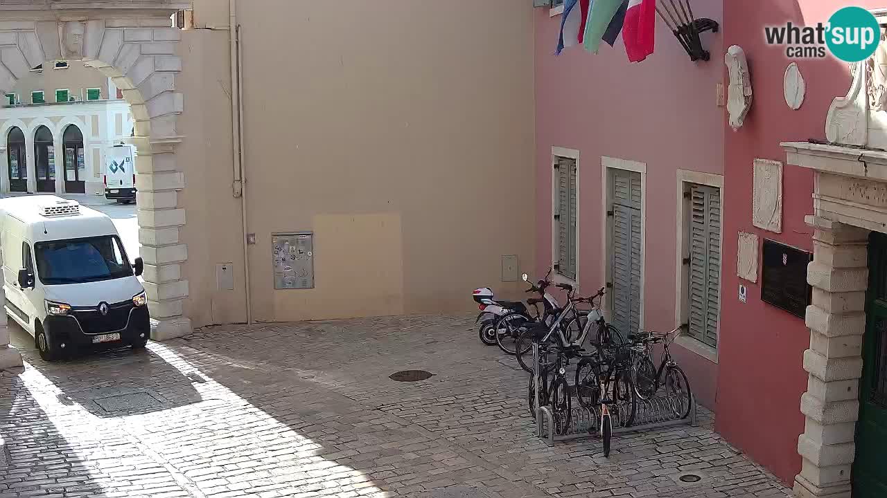 Live webcam Rovigno – Arco di Balbi “Porta della città” – Istria – Croazia