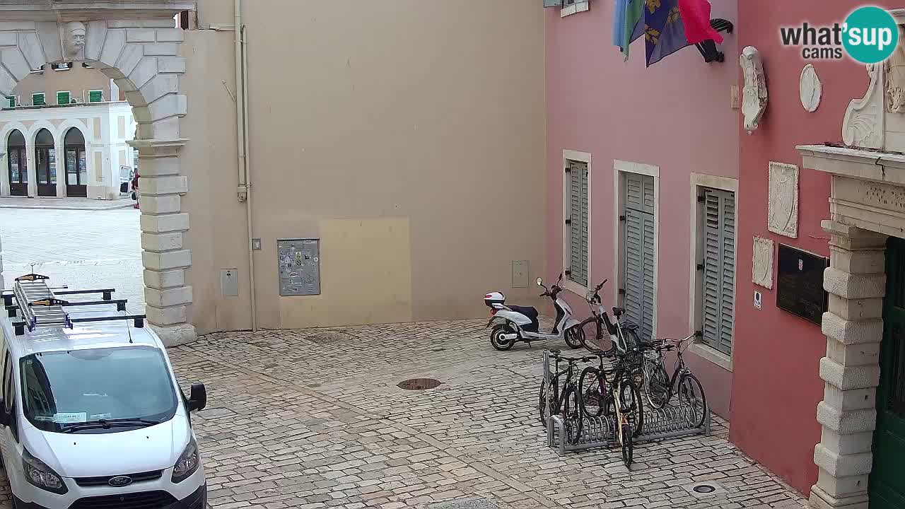 Live webcam Rovigno – Arco di Balbi “Porta della città” – Istria – Croazia