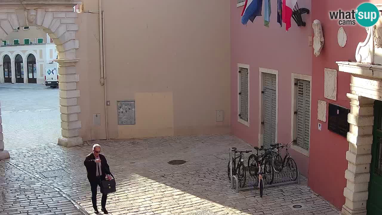 Live webcam Rovigno – Arco di Balbi “Porta della città” – Istria – Croazia