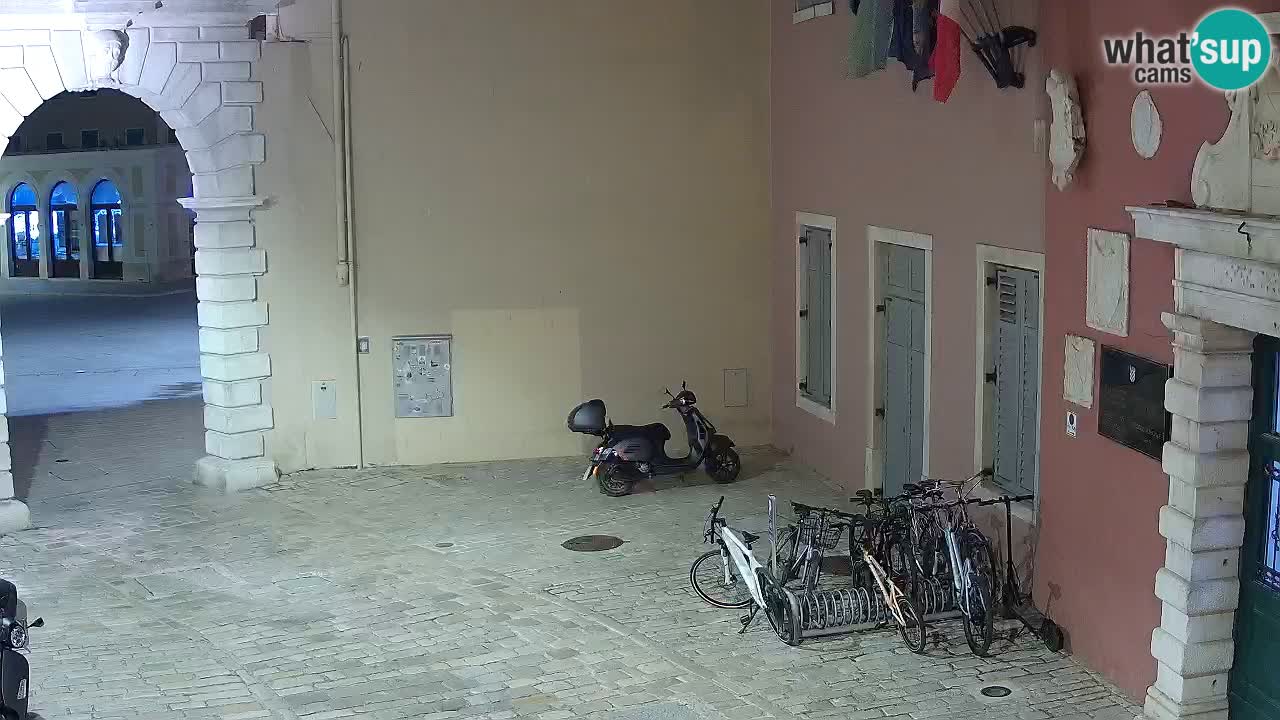 Live webcam Rovinj – Balbijev luk “Gradska vrata” – Istra – Hrvatska