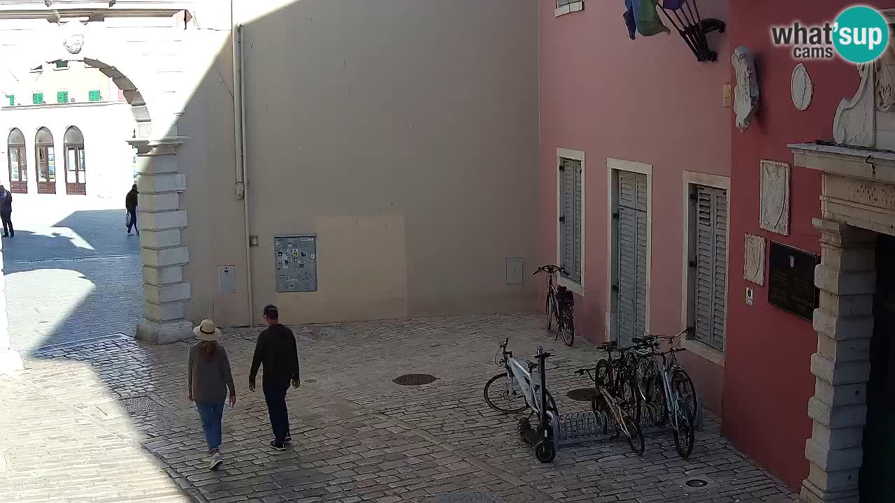 Live webcam Rovigno – Arco di Balbi “Porta della città” – Istria – Croazia