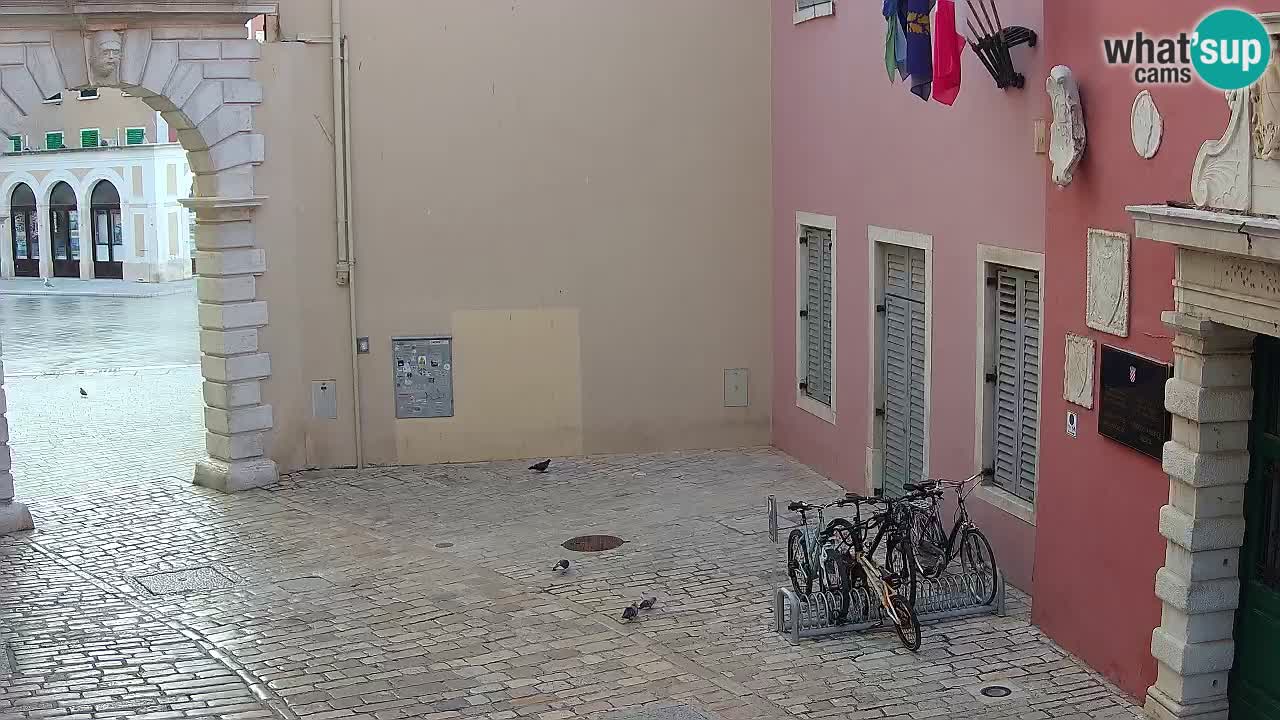 Webcam en direct Rovinj – L’arc de Balbi “Porte de la ville” – Istrie – Croatie