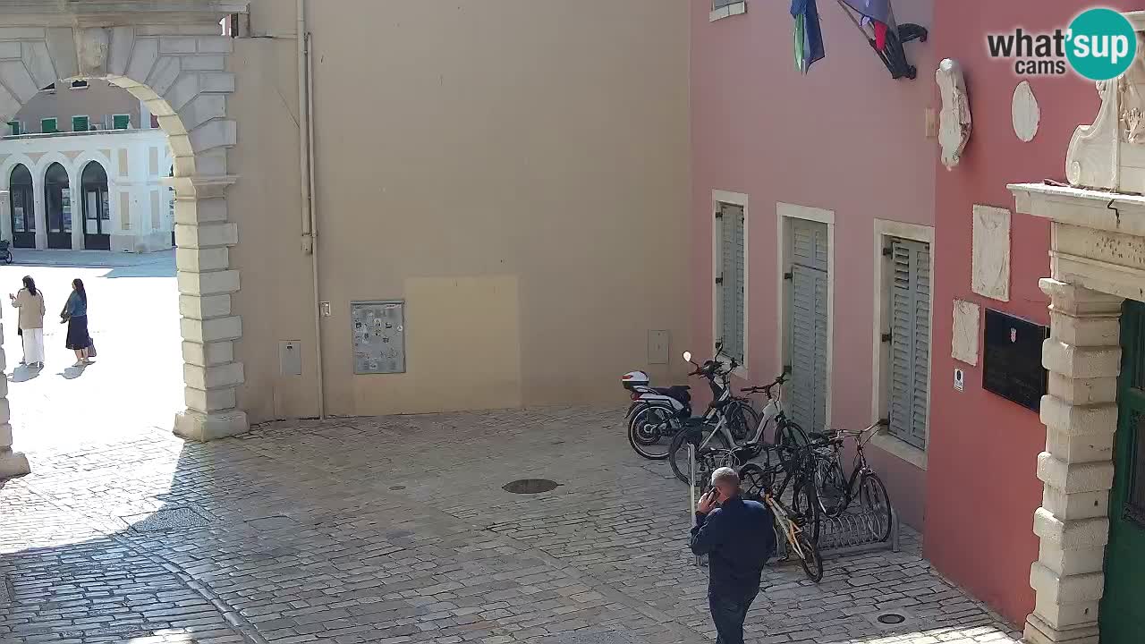 Webcam en direct Rovinj – L’arc de Balbi “Porte de la ville” – Istrie – Croatie