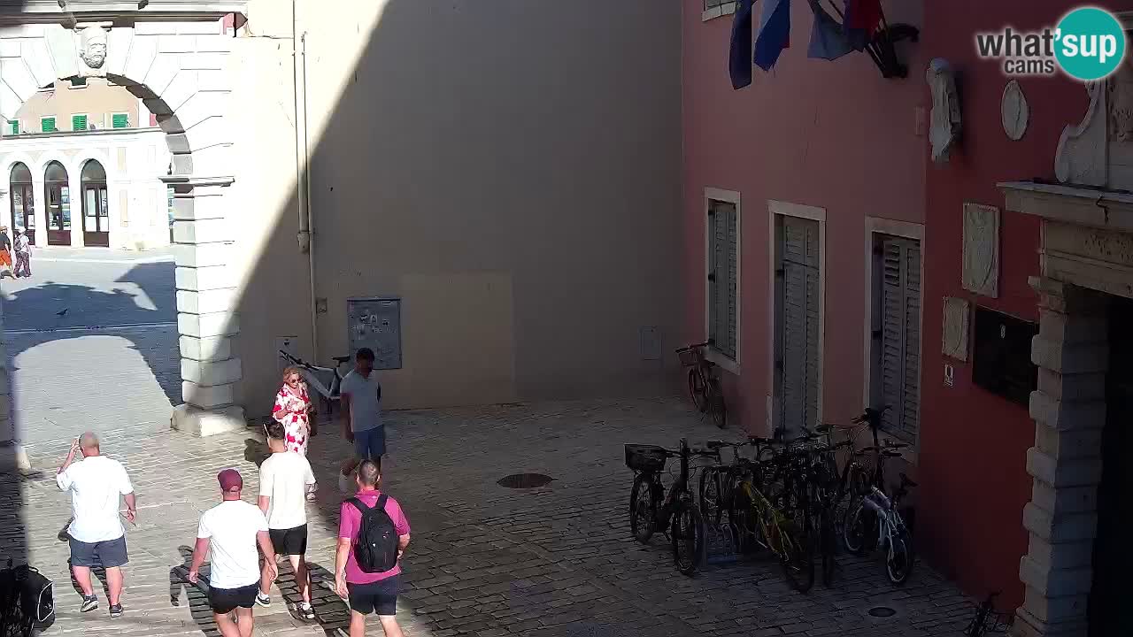Webcam en direct Rovinj – L’arc de Balbi “Porte de la ville” – Istrie – Croatie