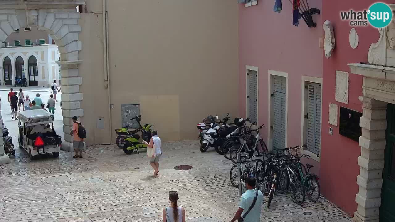 Webcam en direct Rovinj – L’arc de Balbi “Porte de la ville” – Istrie – Croatie