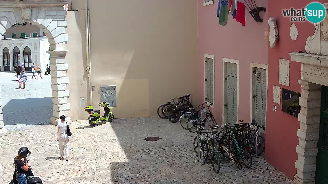 Webcam en direct Rovinj – L’arc de Balbi “Porte de la ville” – Istrie – Croatie
