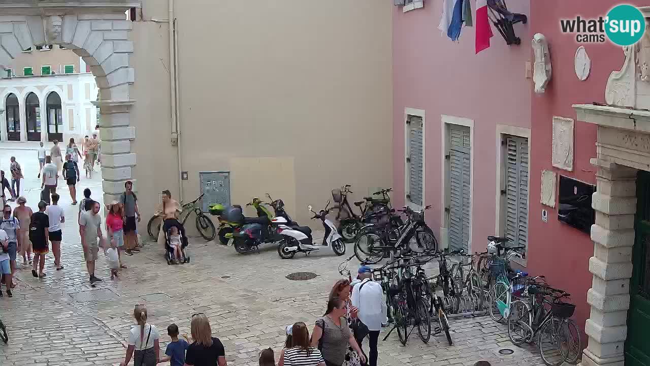 Webcam en direct Rovinj – L’arc de Balbi “Porte de la ville” – Istrie – Croatie