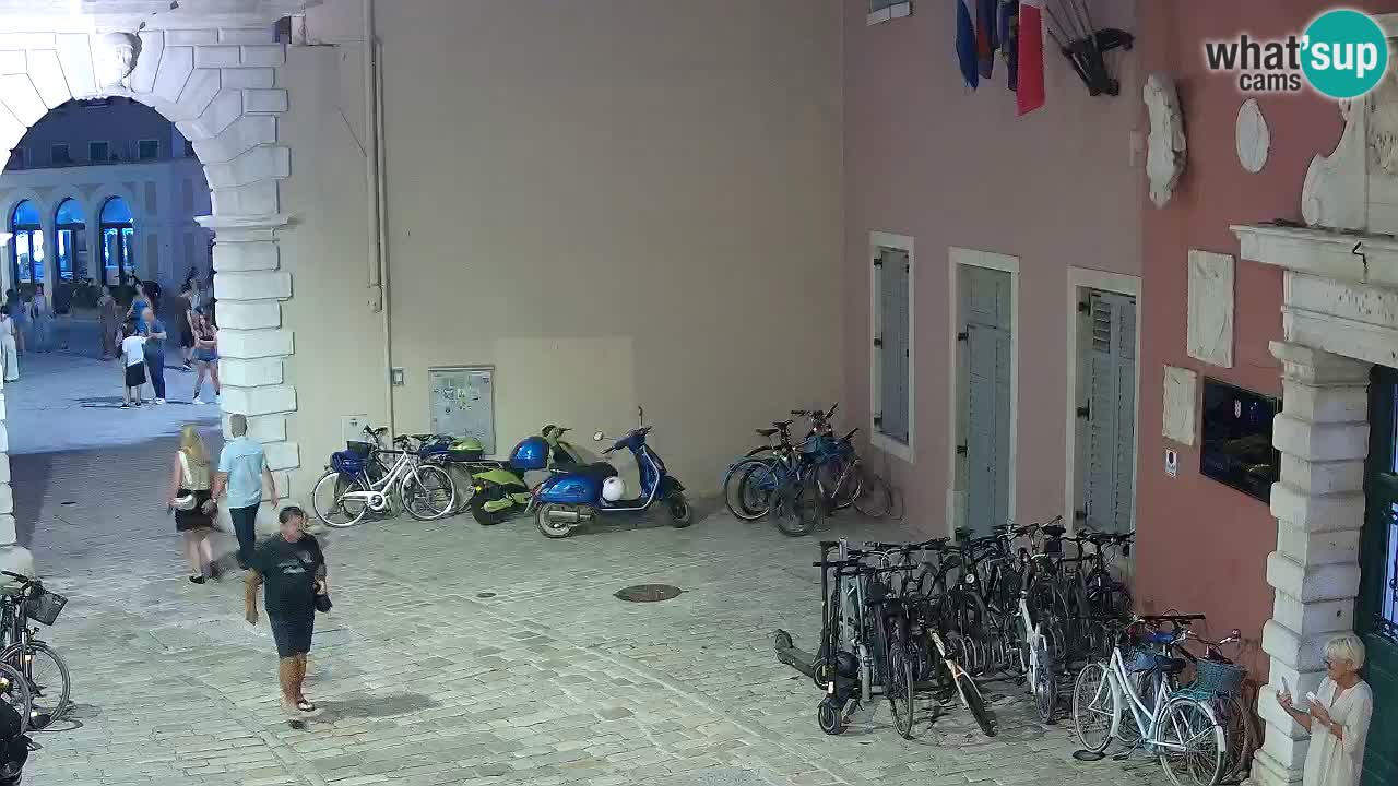 Live Rovigno webcam – Arco di Balbi “Porta della città” – Istria