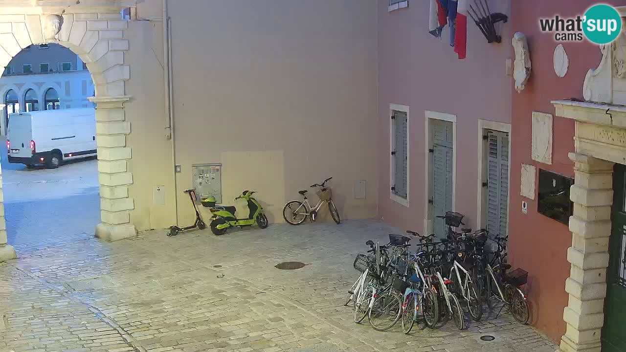 Live webcam Rovinj – Balbi’s bow “City gate” – Istria – Croatia