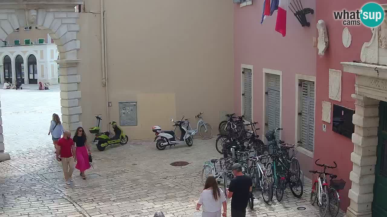 Webcam en direct Rovinj – L’arc de Balbi “Porte de la ville” – Istrie – Croatie
