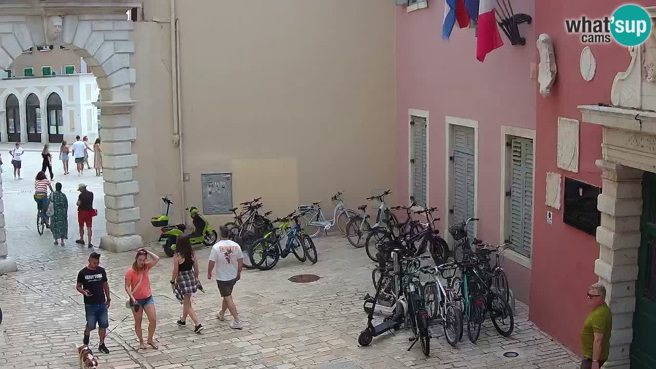 Webcam en direct Rovinj – L’arc de Balbi “Porte de la ville” – Istrie – Croatie