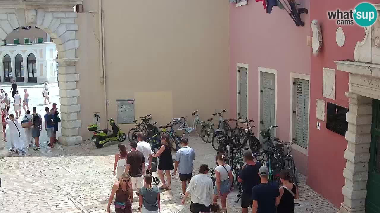 Webcam en direct Rovinj – L’arc de Balbi “Porte de la ville” – Istrie – Croatie