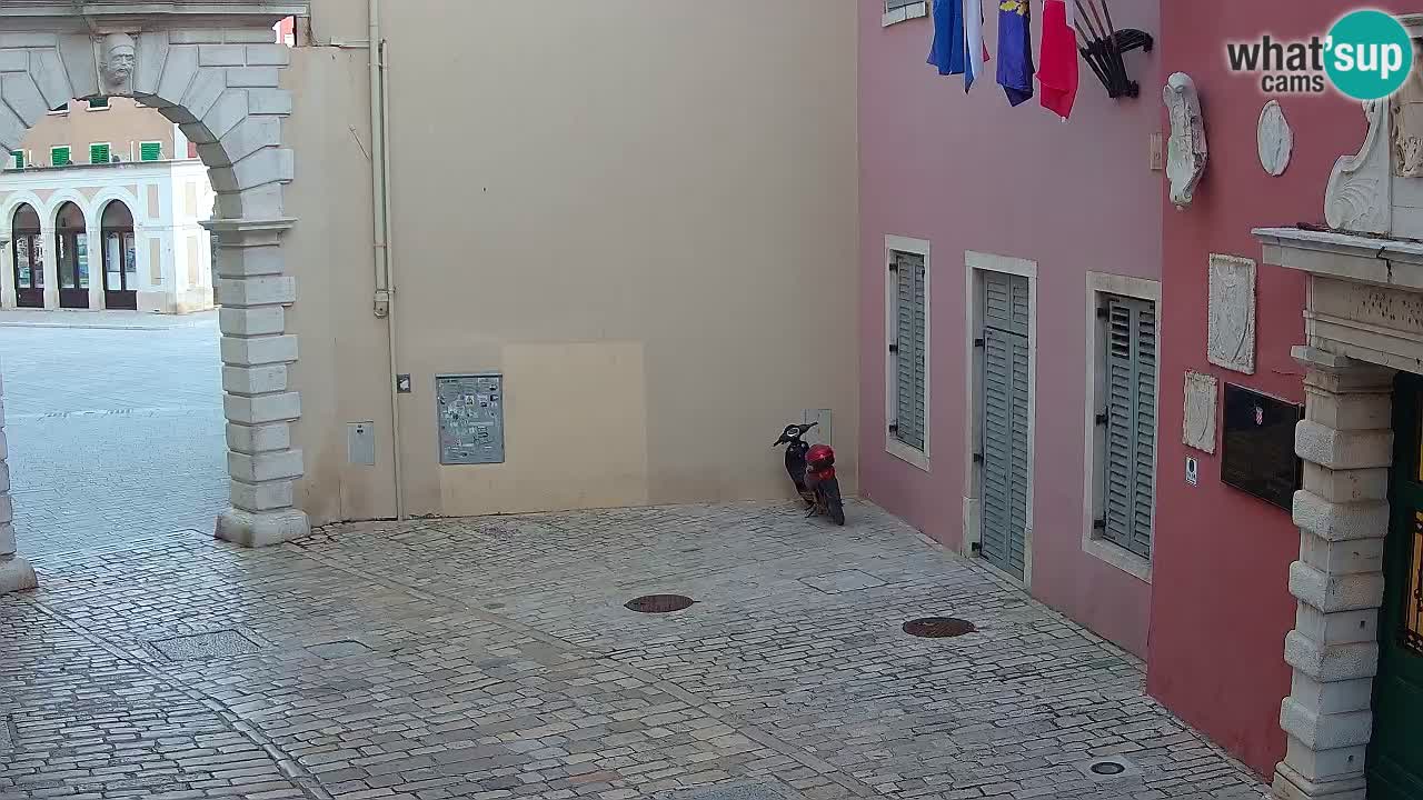 Live webcam Rovinj – Balbi’s bow “City gate” – Istria – Croatia