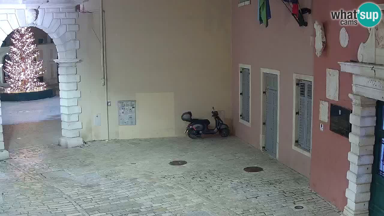 Live webcam Rovinj – Balbi’s bow “City gate” – Istria – Croatia