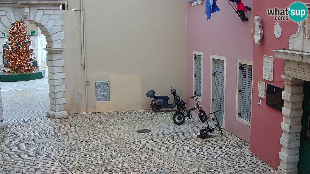 Live webcam Rovinj – Balbi’s bow “City gate” – Istria – Croatia
