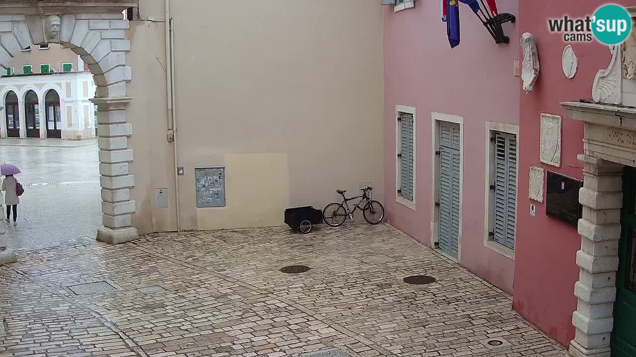 Spletna kamera Rovinj Mestna vrata – Balbijev lok – Istra – Hrvaška