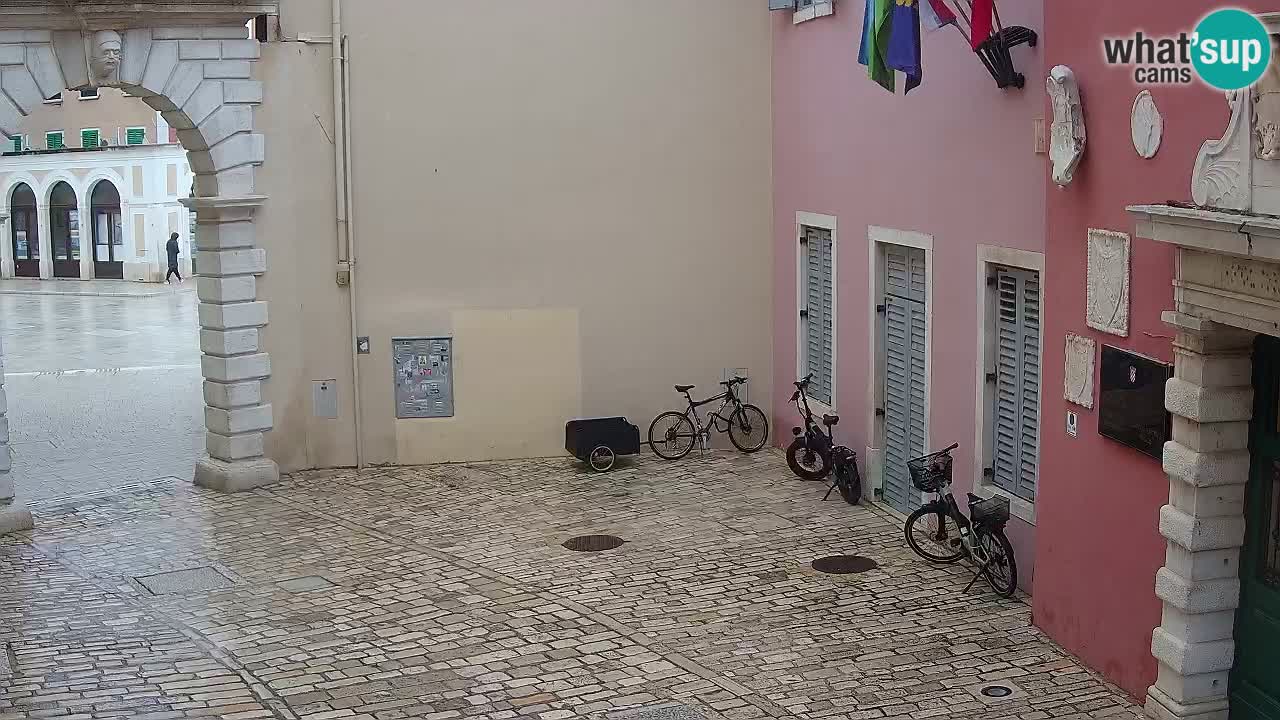 Webcam en direct Rovinj – L’arc de Balbi “Porte de la ville” – Istrie – Croatie