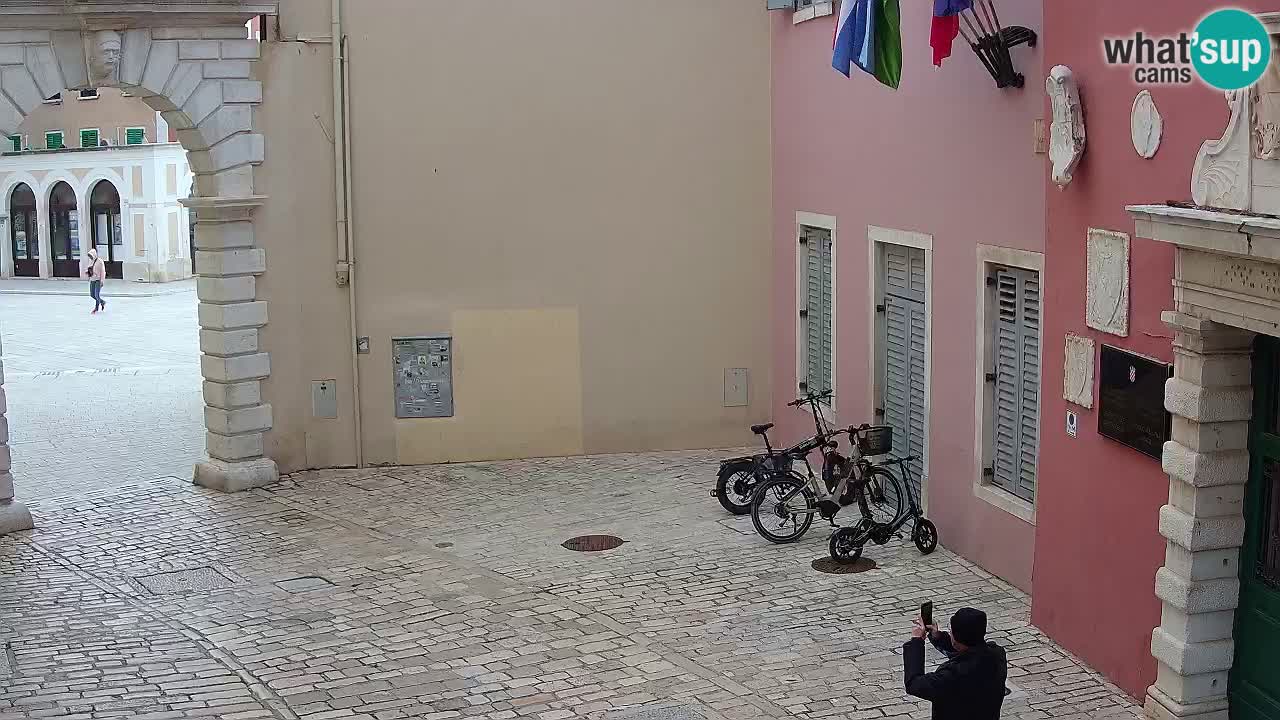 Webcam en direct Rovinj – L’arc de Balbi “Porte de la ville” – Istrie – Croatie