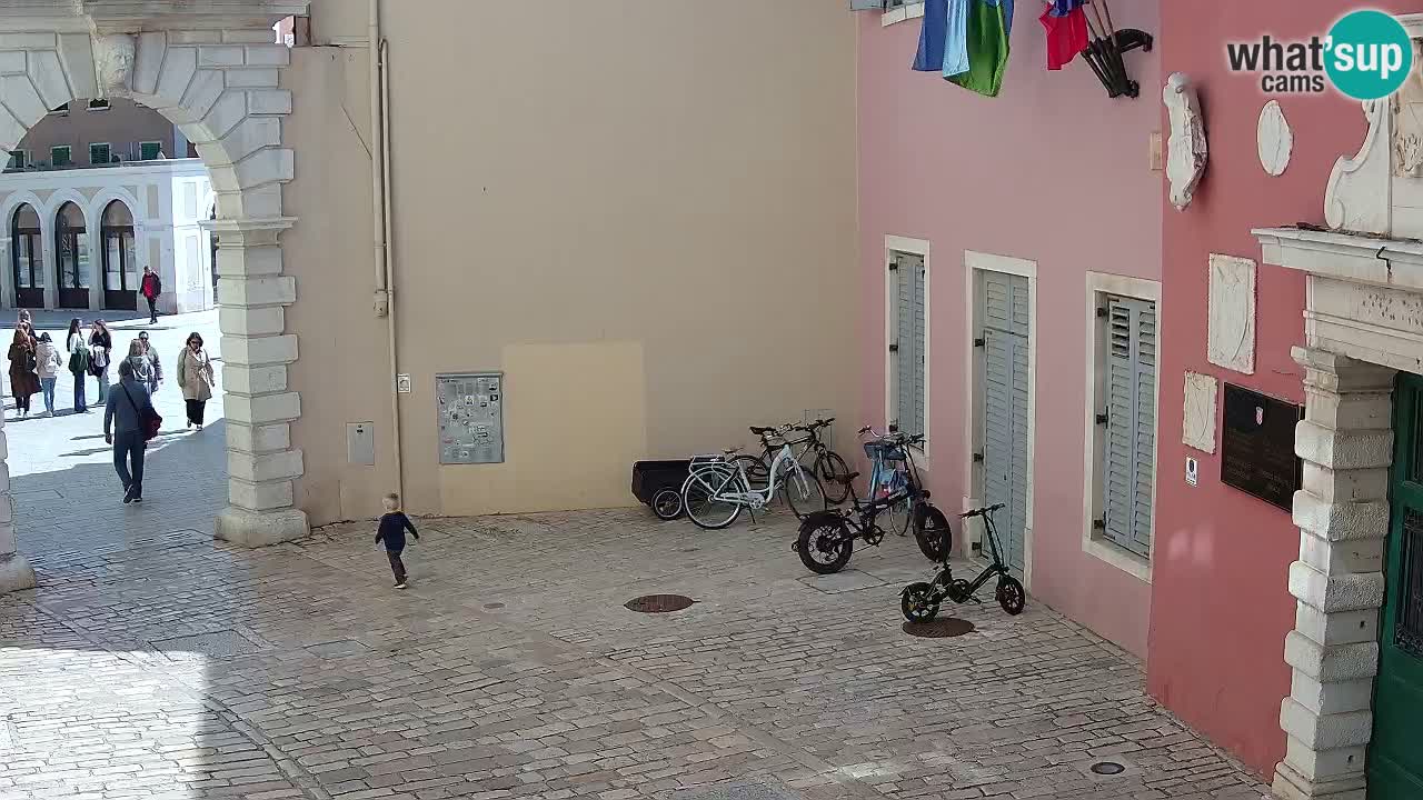 Spletna kamera Rovinj Mestna vrata – Balbijev lok – Istra – Hrvaška