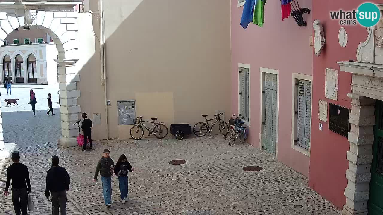 Webcam en direct Rovinj – L’arc de Balbi “Porte de la ville” – Istrie – Croatie
