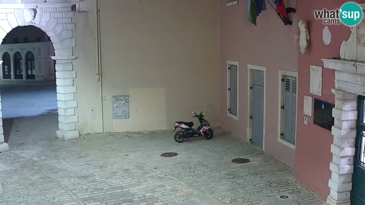 Live webcam Rovinj – Balbijev luk “Gradska vrata” – Istra – Hrvatska