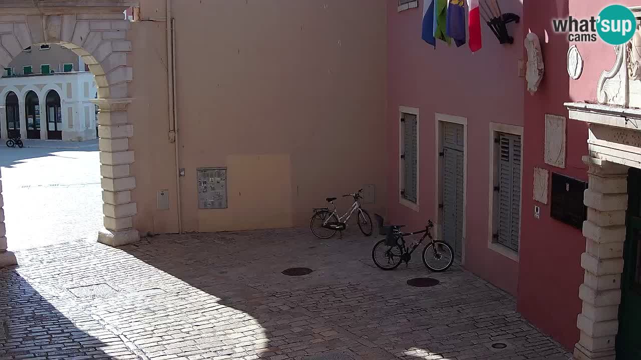 Webcam en direct Rovinj – L’arc de Balbi “Porte de la ville” – Istrie – Croatie