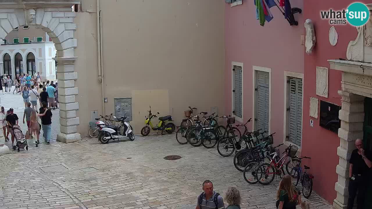 Webcam en direct Rovinj – L’arc de Balbi “Porte de la ville” – Istrie – Croatie