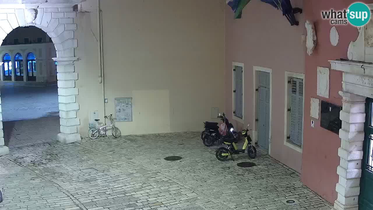 Live webcam Rovinj – Balbi’s bow “City gate” – Istria – Croatia