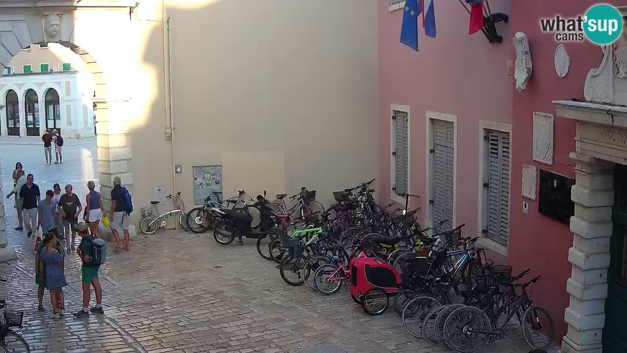 Webcam en vivo Rovinj – “Puerta de la ciudad” Proa de Balbi – Istria – Croacia