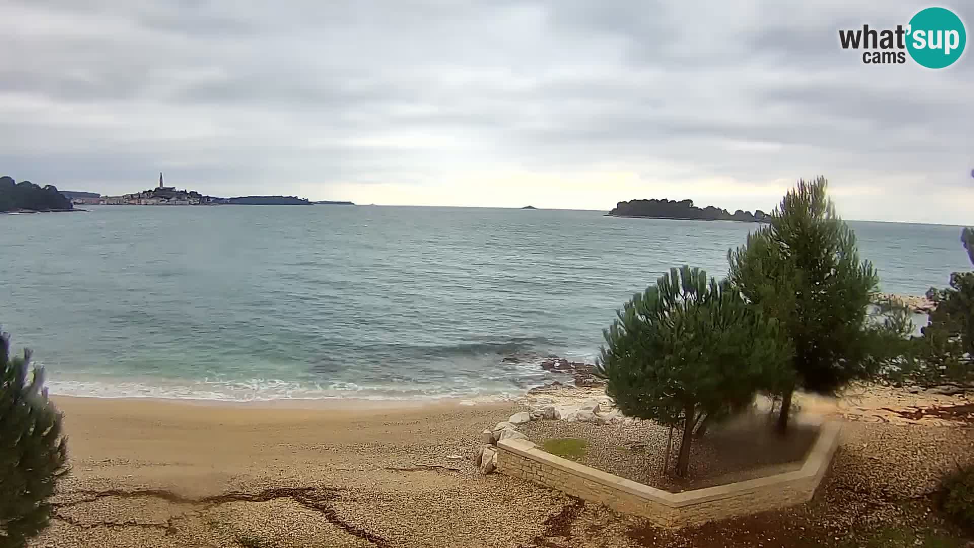 Spletna kamera plaža Borik Rovinj