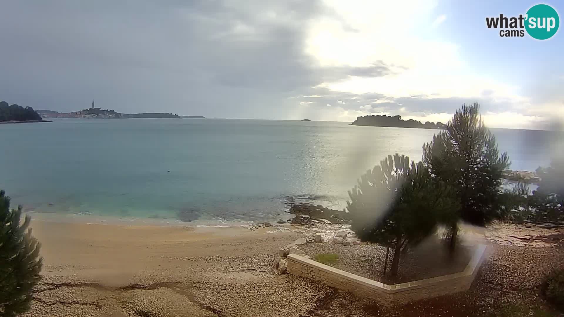 Spletna kamera plaža Borik Rovinj